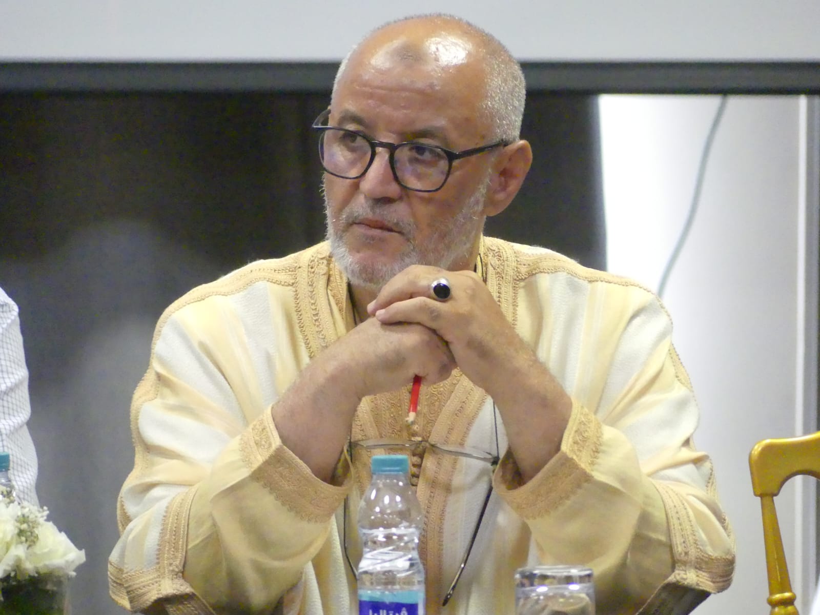 أسفي..منتدى الصحافة يهنئ السروت ويثمن جهوده في الدفاع عن الإعلام الجهوي